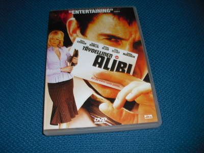 TÄYDELLINEN ALIBI (Steve Coogan)***