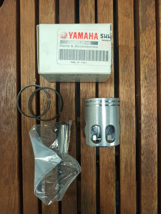 Yamaha CW50 skootterin mäntäsarja 5WW-E1630-00