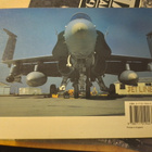 F-18 Hornet kirja - pikkukuva 2