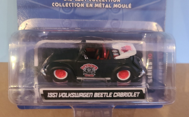 Maisto All Stars 1951 Volkswagon Beetle Cabriolet