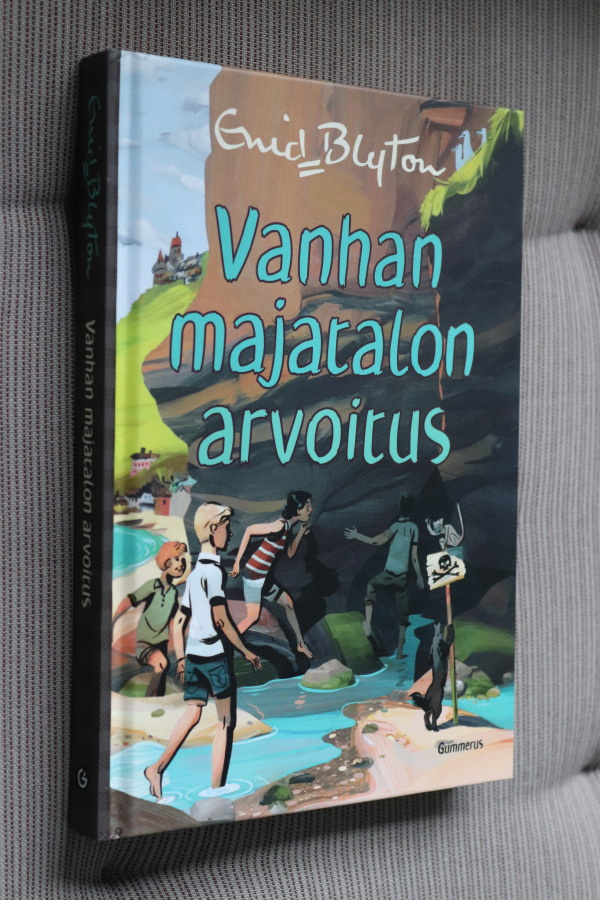 Enid Blyton : Vanhan majatalon arvoitus ( 1.p. 2012 )