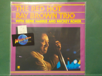 RAY BROWN TRIO - THE RED HOT RAY BROWN TRIO M-/M- LP
