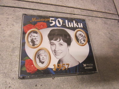 3CD MUISTOJEN 50-LUKU - 1953 (Valitut Palat , uudenverr )