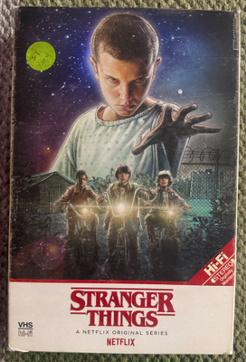 STRANGER THINGS - SEASON 1 (2 4K ULTRA HD + 2 BD)