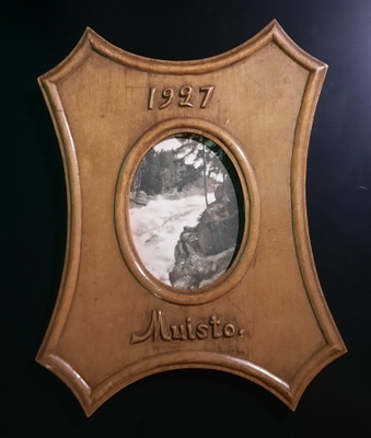 1927 vuodelta kaunis muisto kehys