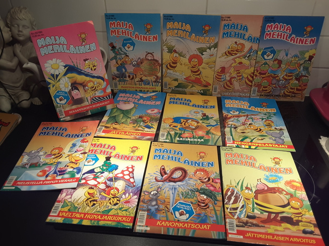 Maija Mehiläinen sarjkakuvalehti x 12 kpl 1990
