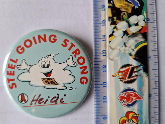 Helsinki 1994 yleisurheilun EM kisojen rintamerkki