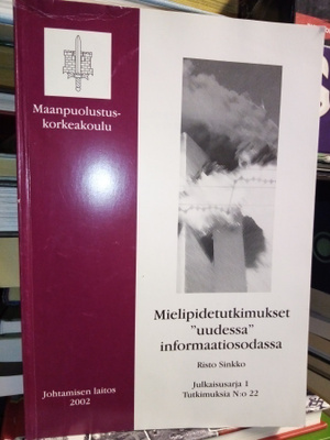 Sinkko : Mielipidetutkimukset uudessa informaatiosodassa