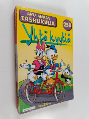 Walt Disney : Yhtä kyytiä