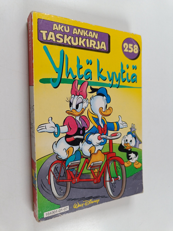 Walt Disney : Yhtä kyytiä