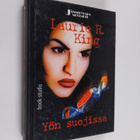 Laurie R. King : Yön suojissa - pikkukuva 1