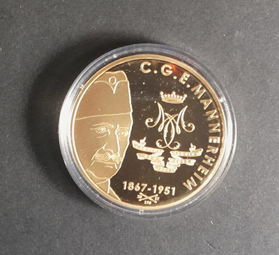Mannerheim-linja. Muistomitali. Kullattu 24 k.