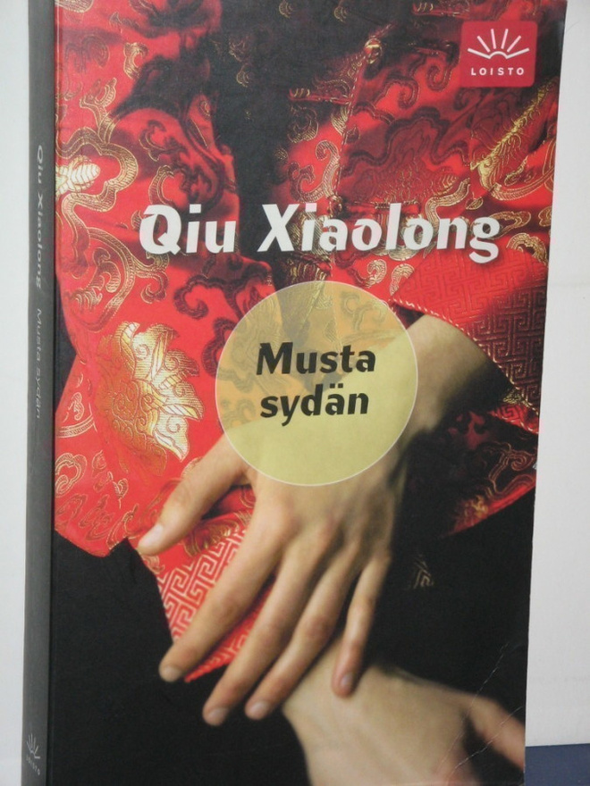 Qiu Xiaolong : Musta sydän