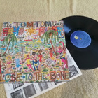 TOM TOM CLUB - Close To The Bone LP - pikkukuva 1