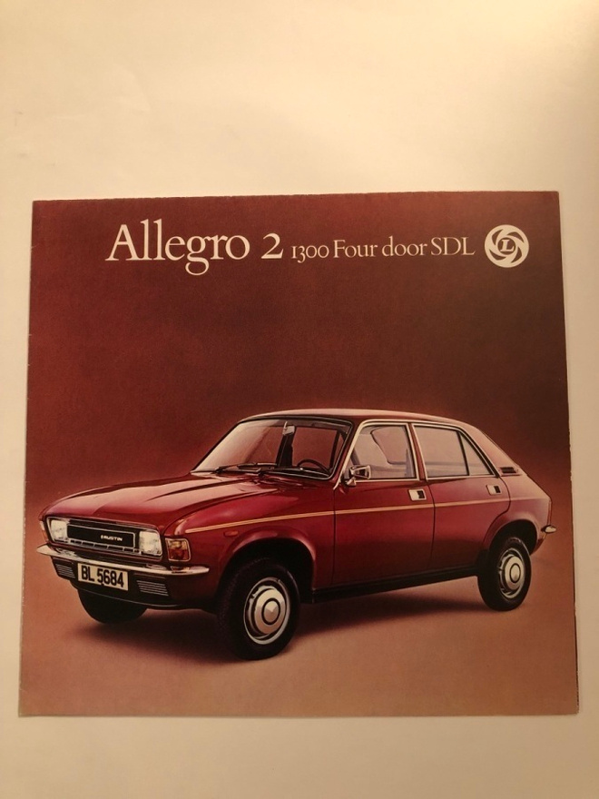 Myyntiesite - Austin Allegro 2 1300 Four Door SDL - 1976