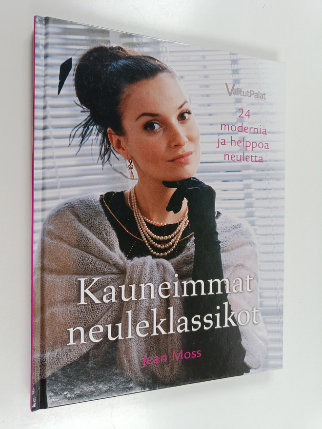 Jean Moss : Kauneimmat neuleklassikot - 24 modernia ja he...