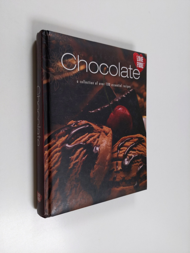 Chocolate - A collection of over 100 essential recipes