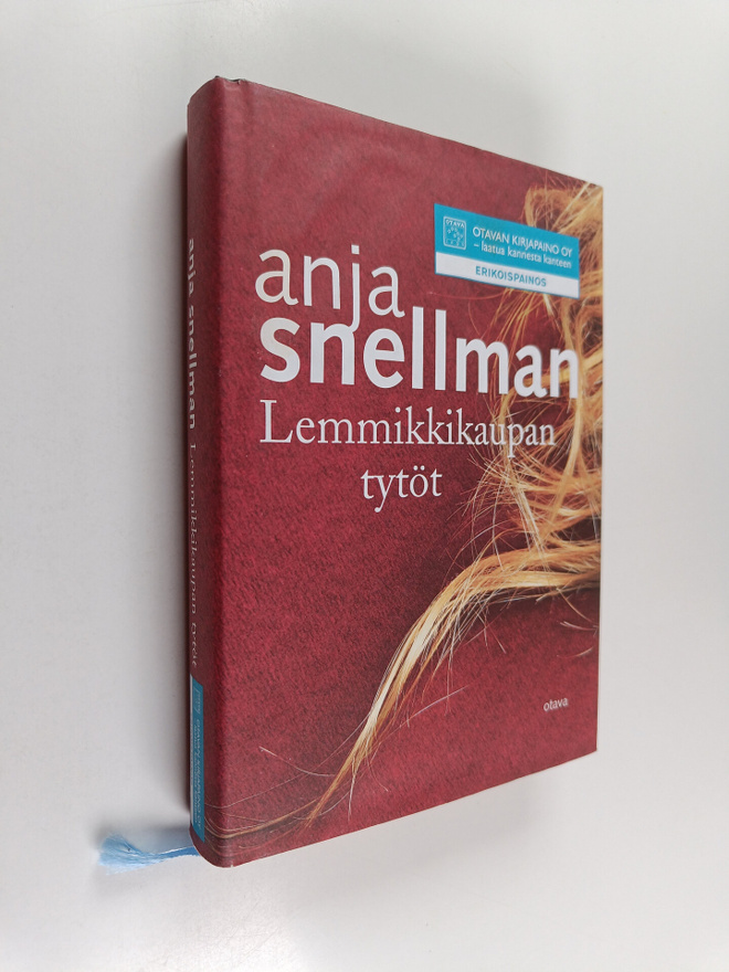 Anja Snellman : Lemmikkikaupan tytöt