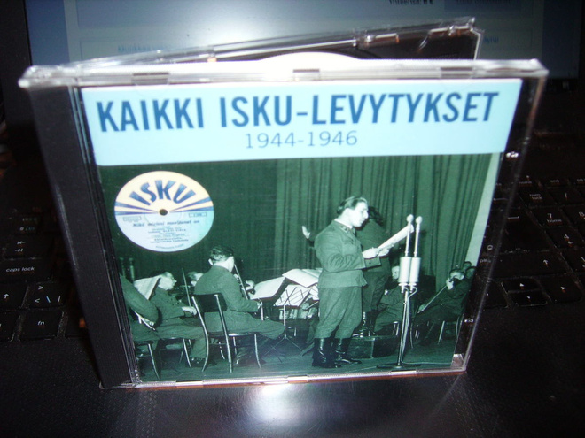 CD : Kaikki Isku-levytykset 1944-1946 ( sis. postikulun )