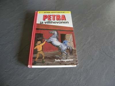 Hagström Petra ja villihevonen