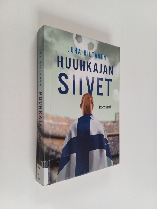 Juha Hietanen : Huuhkajan siivet - Romaani