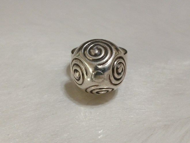 Kalevala Koru Spiraalipallo sormus hopea