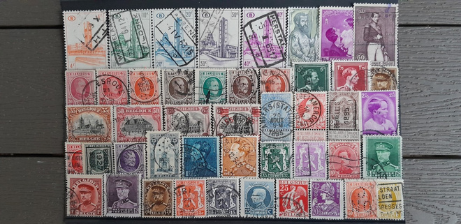 BELGIA VANHAA LEIMATTUJA postimerkkejä 46 kpl