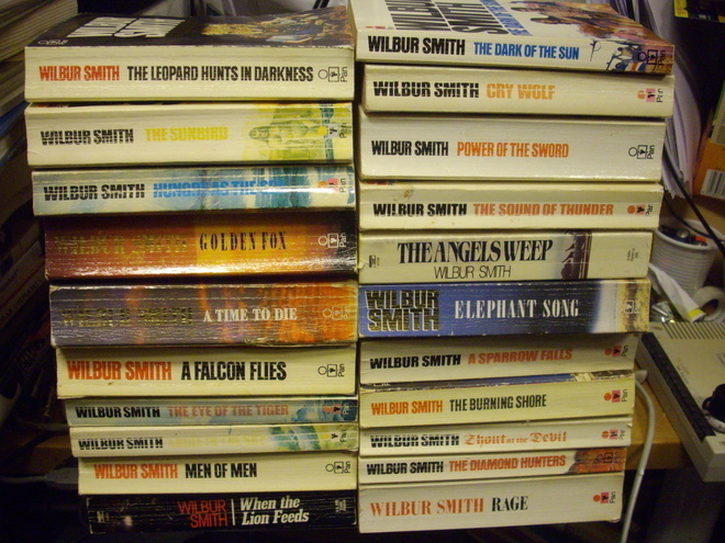 21 kpl kokoelma Wilbur Smith pokkari in english ! ! !