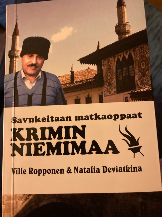 Savukeitaan matkaoppaat - KRIMIN NIEMIMAA