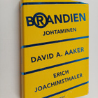 Erich Joachimsthaler ym. : Brandien johtaminen - pikkukuva 1