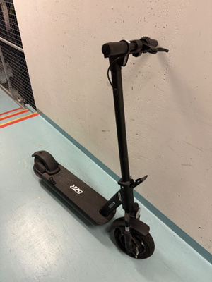 GZR Centr-e 5 Pro -sähköpotkulauta