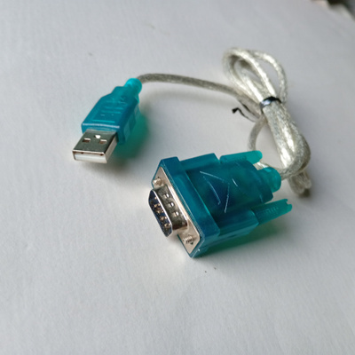 USB–RS232-sovitinkaapeli DB9