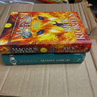 Magnus Chase 1 - kesän miekka & Eksynyt sankari - pikkukuva 1
