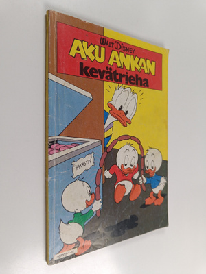Walt Disney : Aku Ankan kevätrieha
