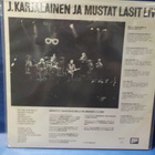 J. KARJALAINEN JA MUSTAT LASIT - LIVE M-/M- LP - pikkukuva 2