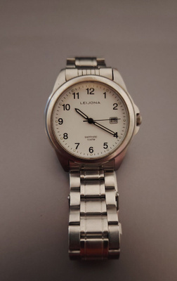 Leijona quartz kello