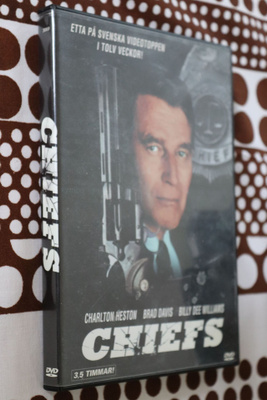 DVD Chiefs ( 1983 Charlton Heston )