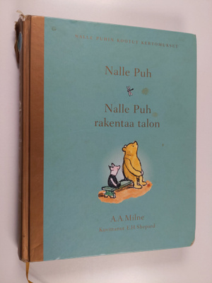 Egmont Books, Limited : Nalle Puh : Nalle Puh rakentaa talon