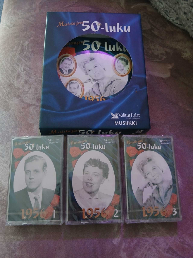 Muistojen 50-luku v. 1956 3:N KASETIN BOXI