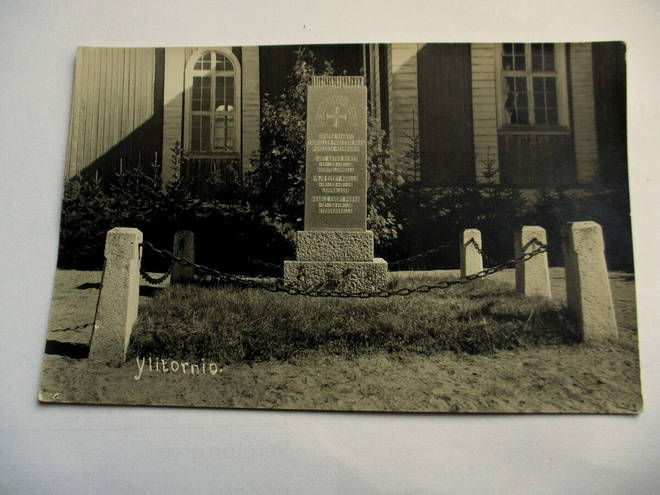 Ylitornio 1918 sankaripatsas * ei tv sign K Hollo