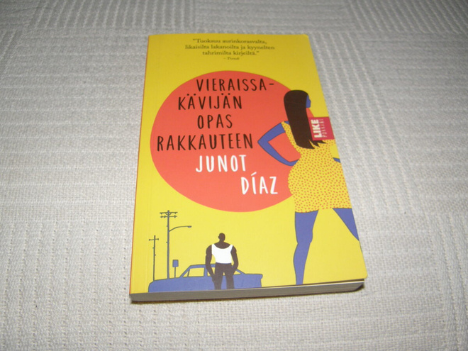 Junot Diaz Vieraissakävijän opas rakkauteen  -pok