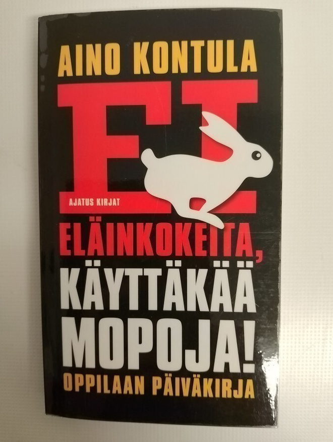 Ei eläinkokeita, käyttäkää mopoja! - Aino Kontula