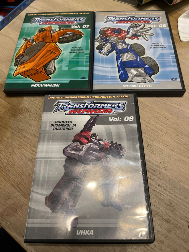 Transformers: Armada DVD-paketit Vol 7-11 (Suomidubi)