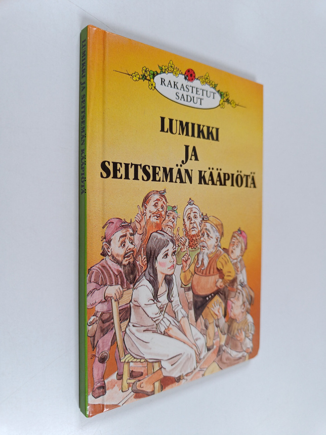 Vera Southgate : Lumikki ja seitsemän kääpiötä