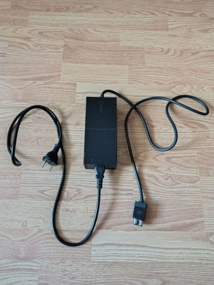 Xbox One virtalähde