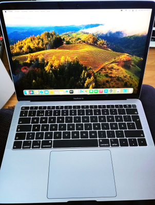 MacBook Air (Retina, 13-inch, 2018)