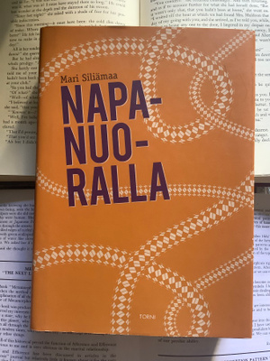 Mari Siliämaa - Napanuoralla (sid.)