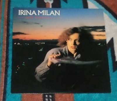 IRINA MILAN  Mitä Tapahtuu! ~ LP