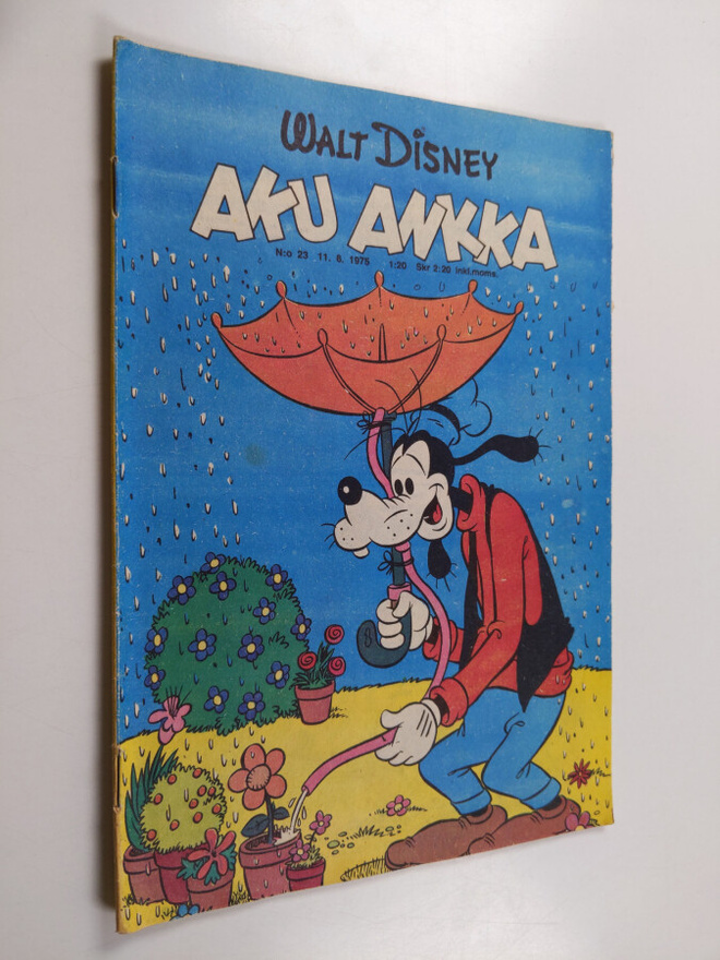 Walt Disney : Aku Ankka 23/1975