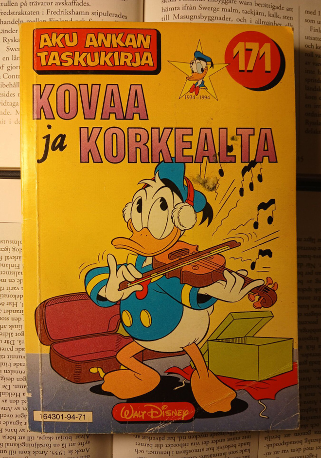 Aku Ankan taskukirja 171 • Kovaa ja korkealta